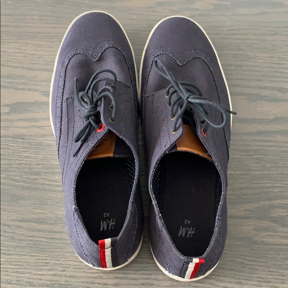 H&M Men's Navy Lace-Up Sneakers Size 9 - Picture 4 of 7